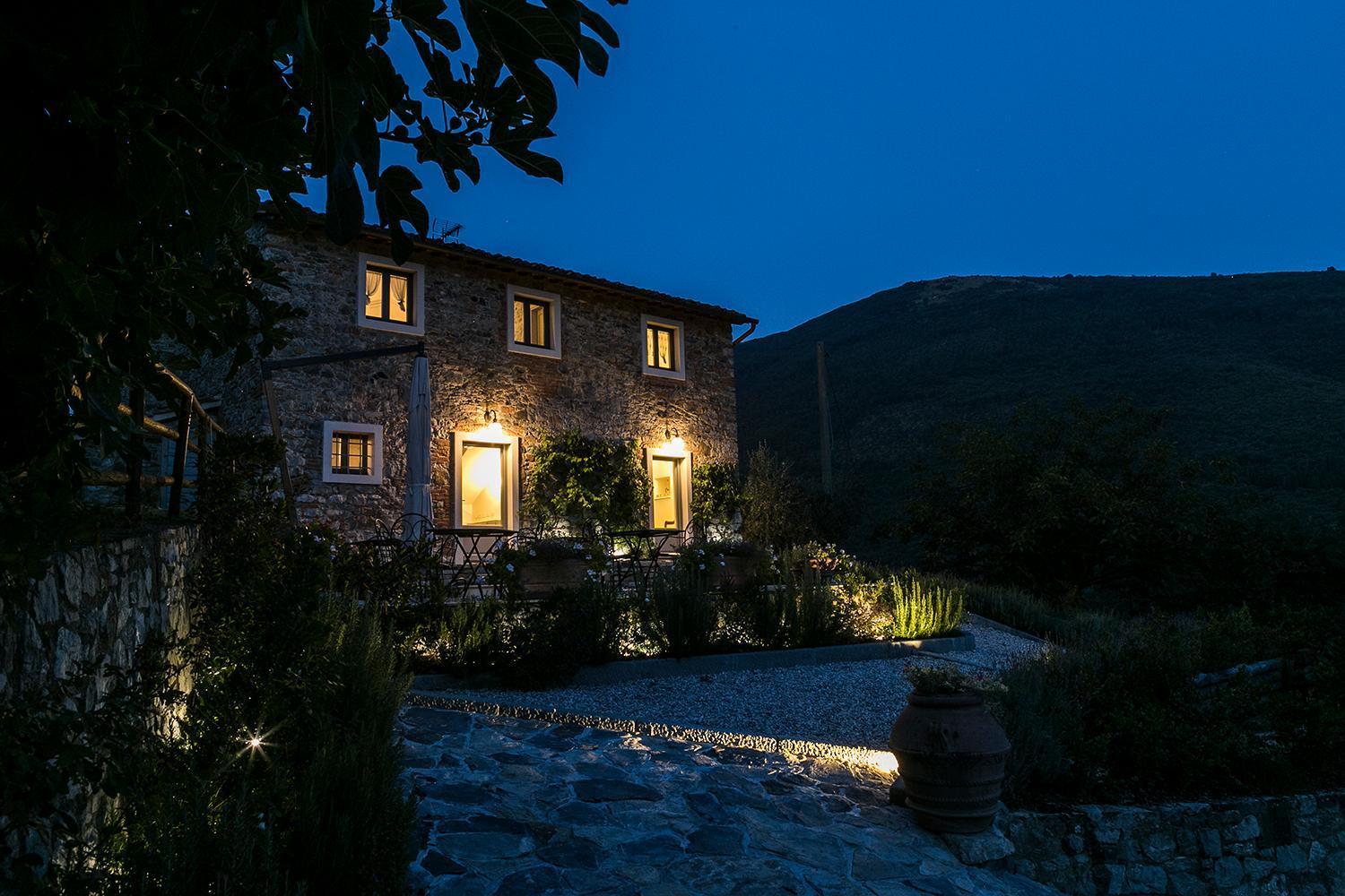 Podere La Contessa B&B Prato  Exteriör bild