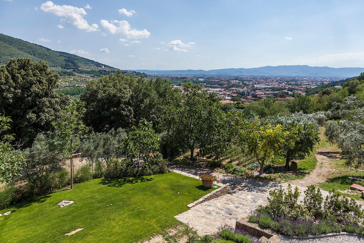 Podere La Contessa B&B Prato  Exteriör bild