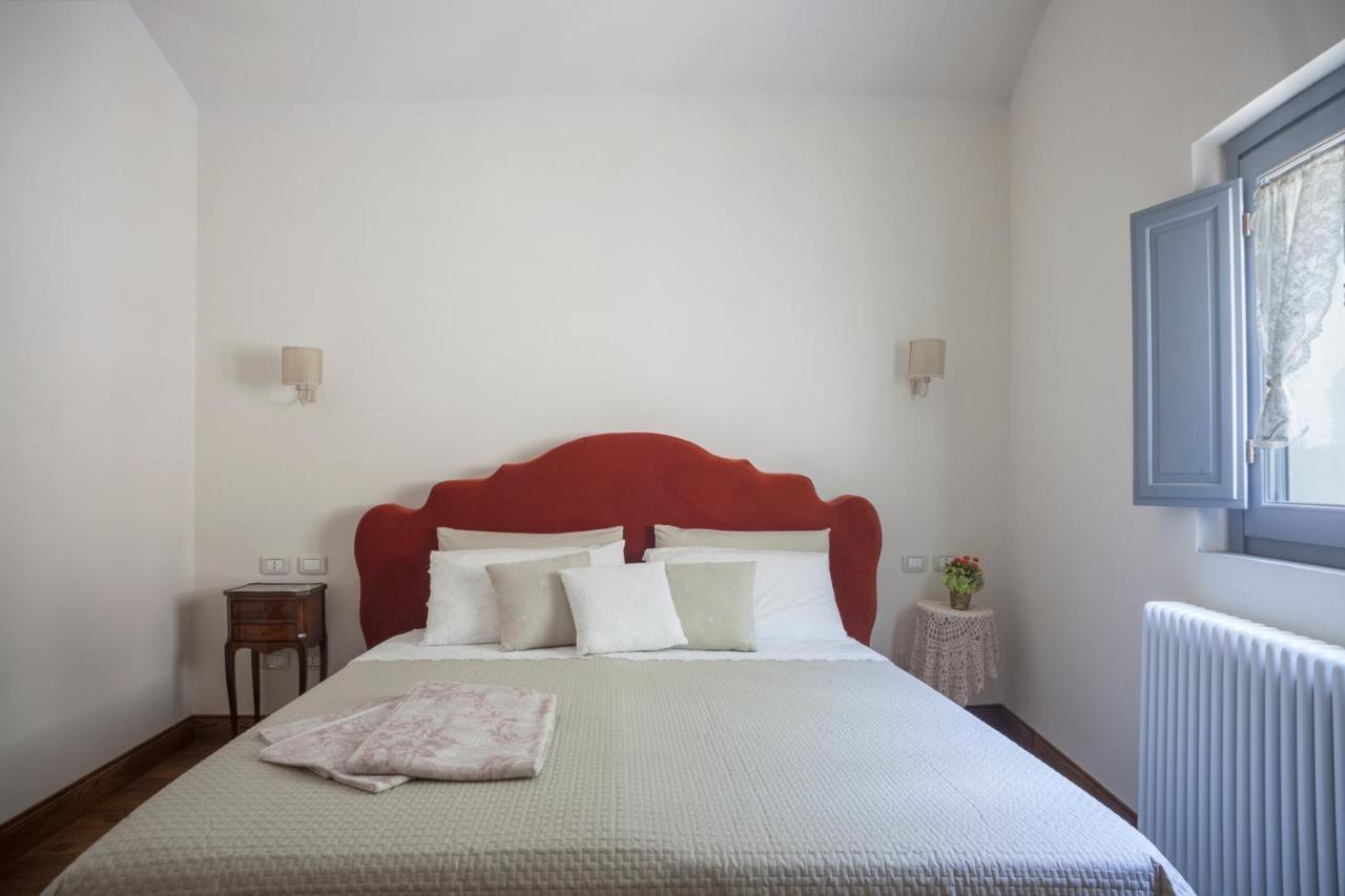 Podere La Contessa B&B Prato  Exteriör bild