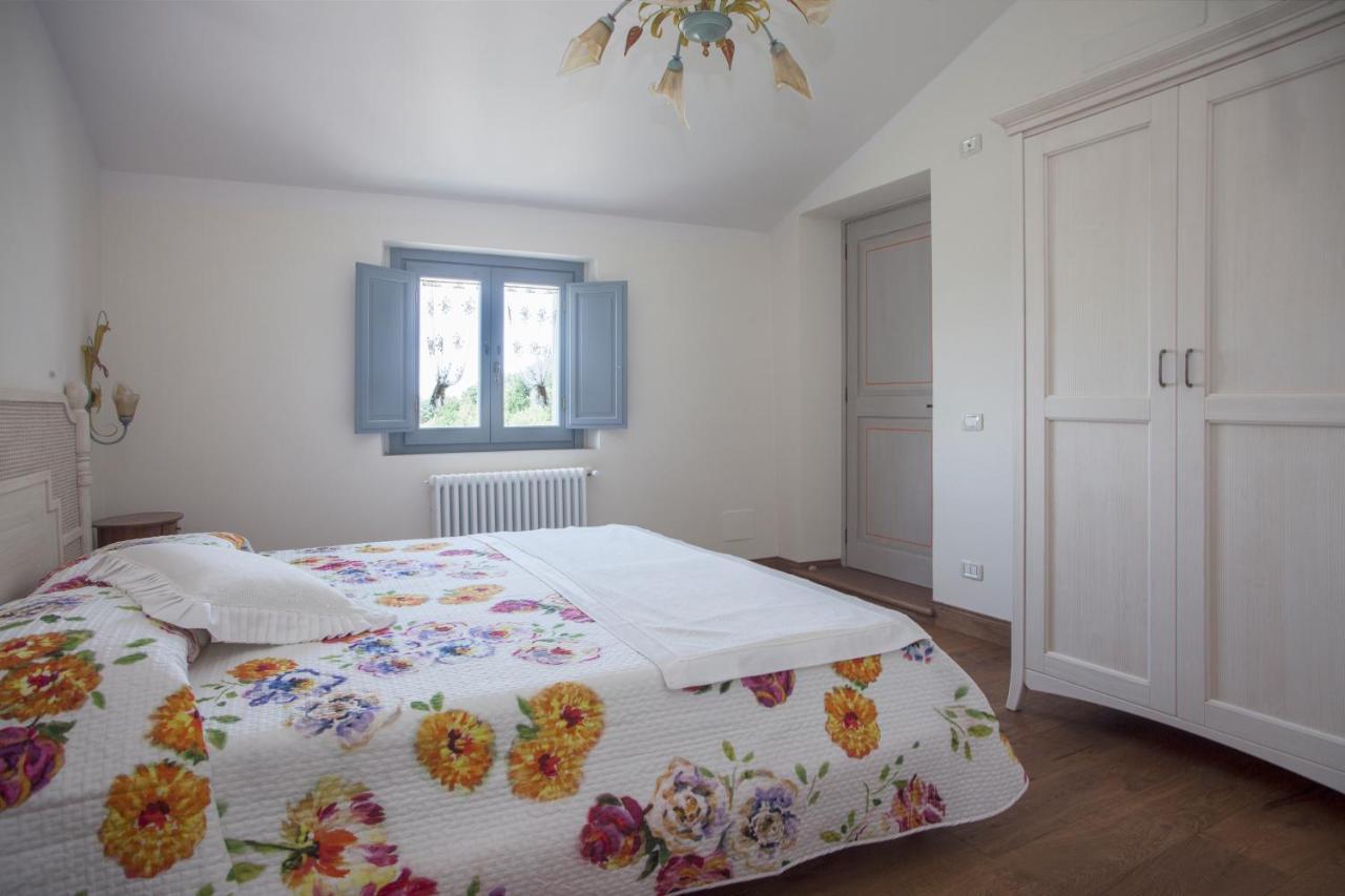 Podere La Contessa B&B Prato  Exteriör bild