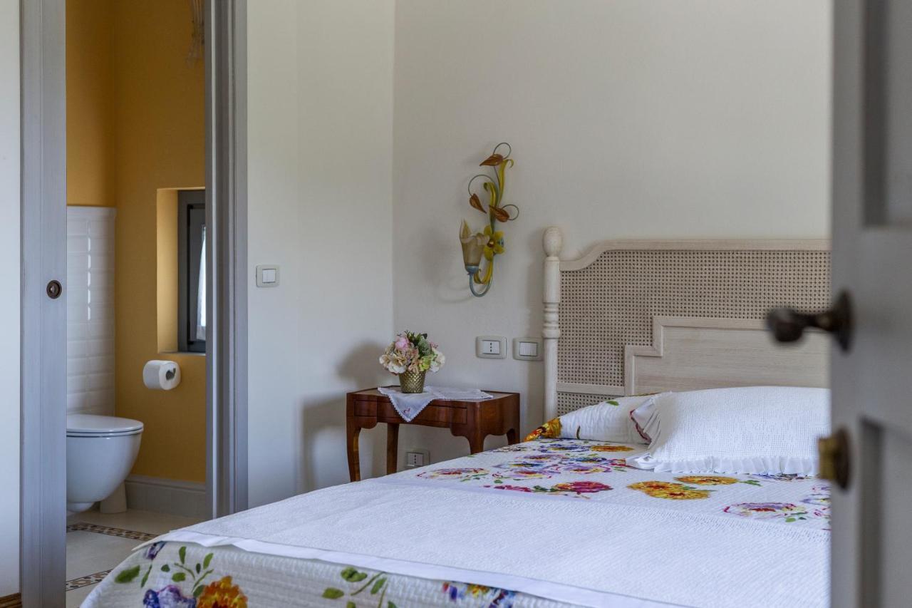 Podere La Contessa B&B Prato  Exteriör bild